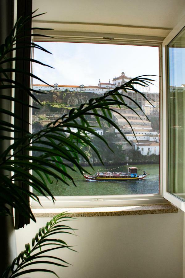 Red House By The River Apartment Porto Exterior photo